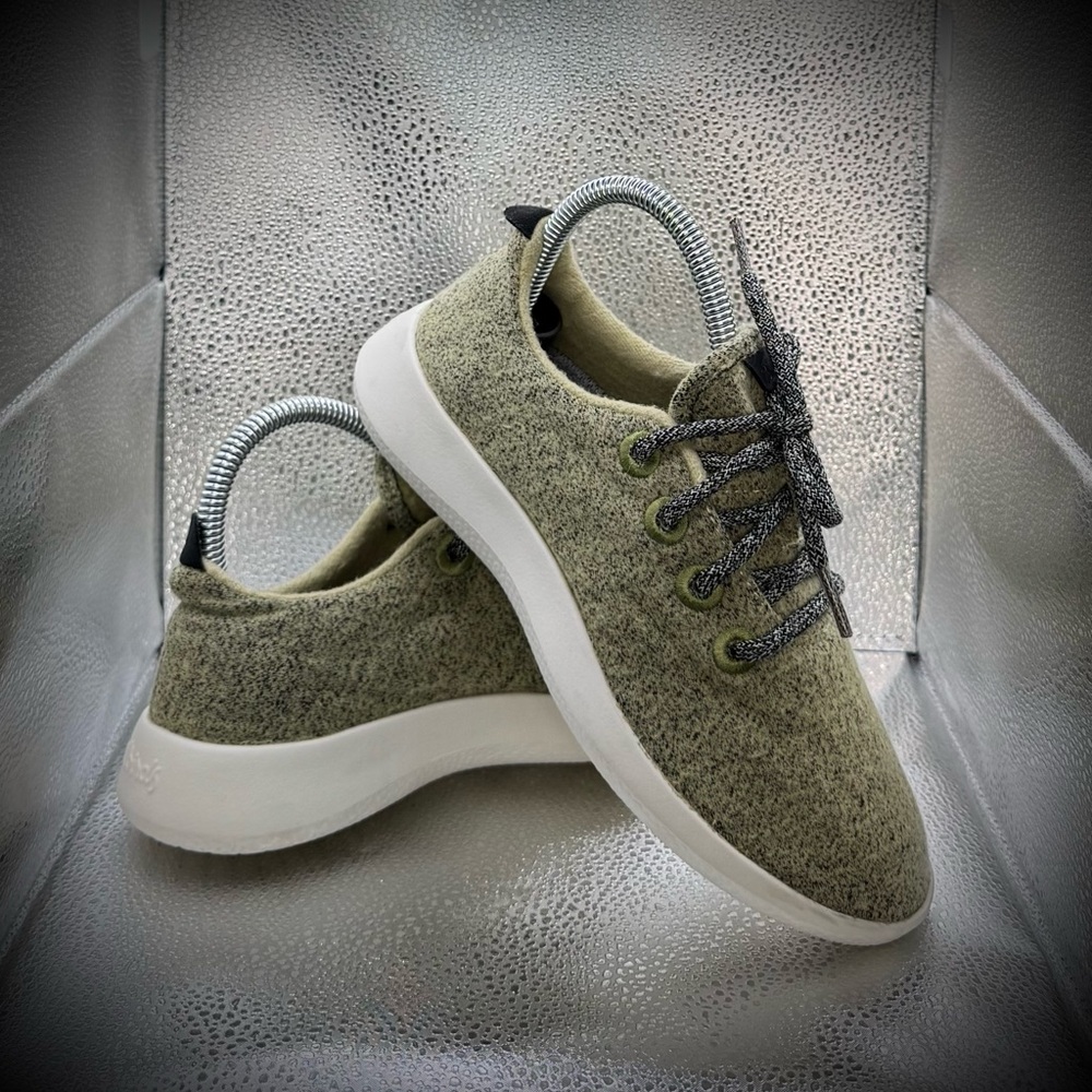 All birds Wool Runners Sz 5